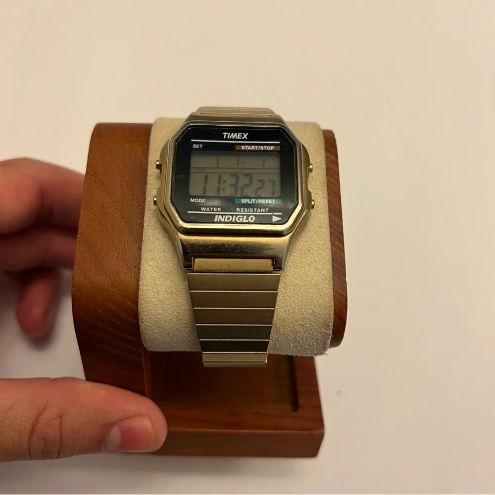 Timex ‎ Digital Goldtone Expansion Watch Alarm Indiglo Chrono New Battery 6.5”